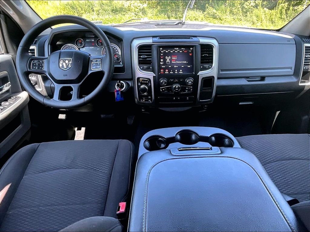 Used 2020 White Ram Warlock image 21