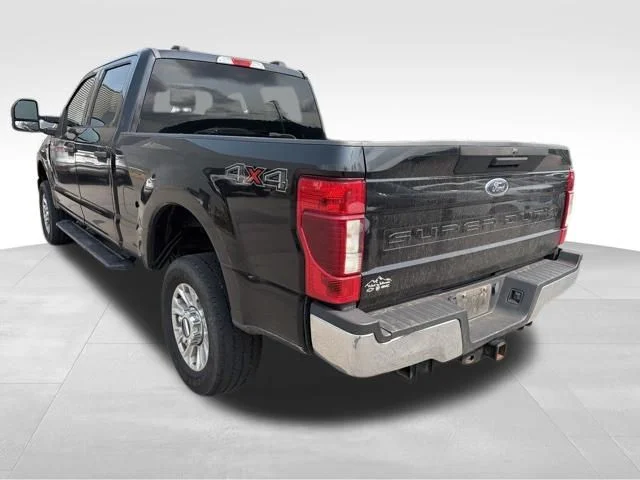 Used 2020 Black Ford XLT image 5