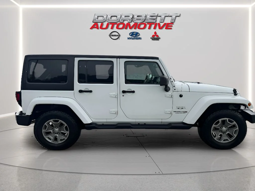 Used 2018 Bright White Clearcoat Jeep Sahara image 5