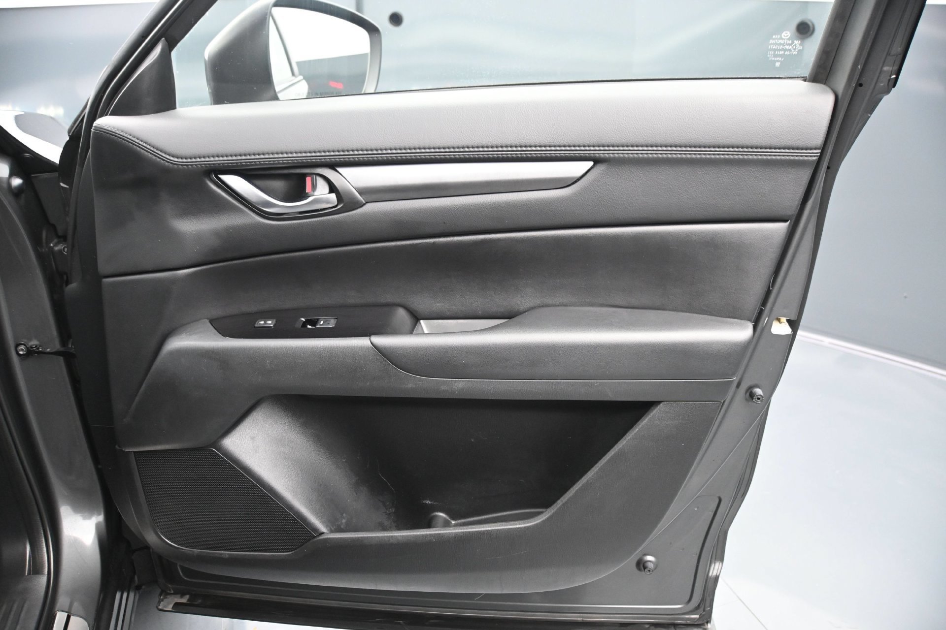 Used 2023 Machine Gray Metallic Mazda 2.5 S Preferred Package image 13