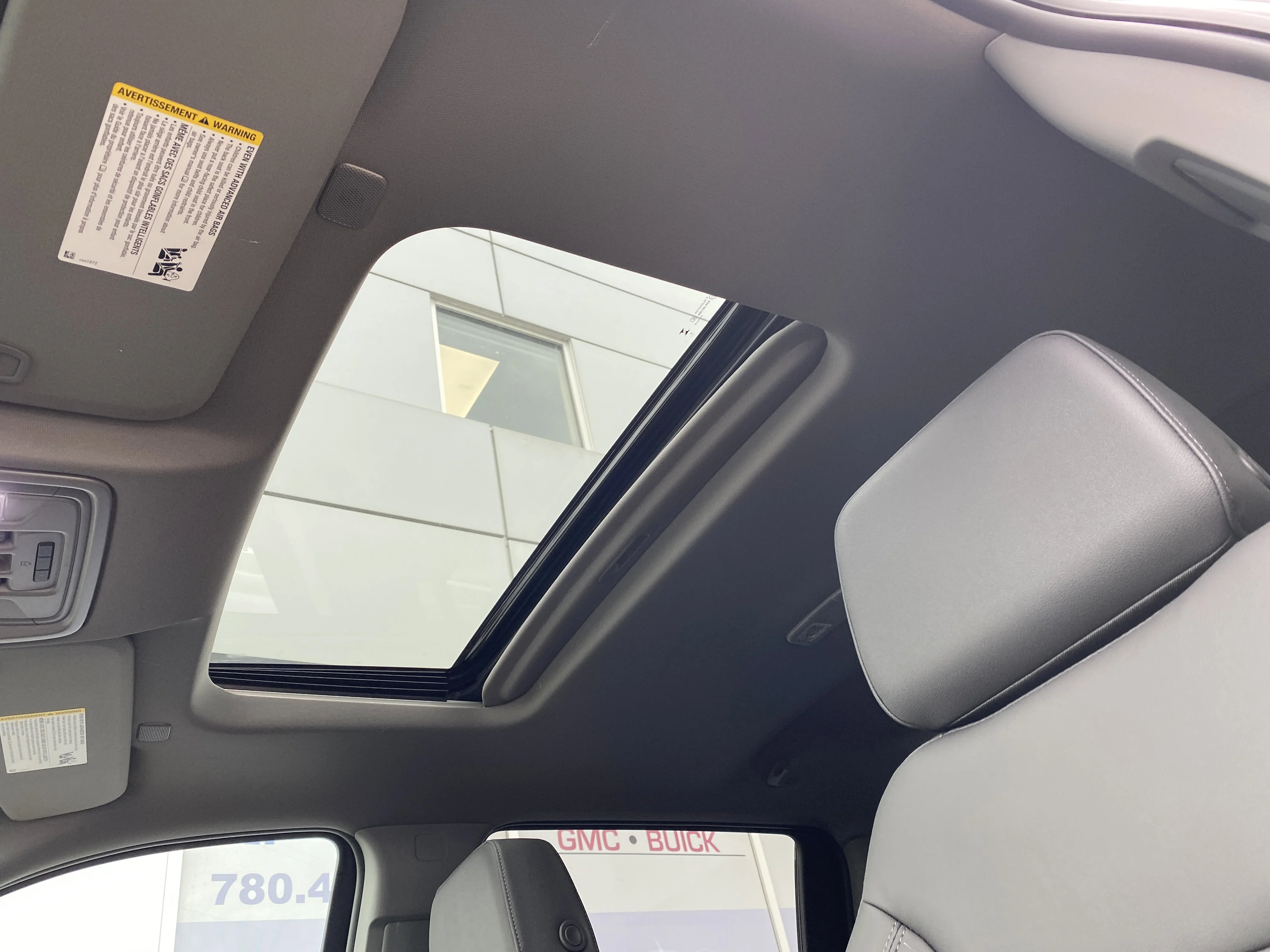 New 2026 ONYX BLACK GMC Elevation image 25
