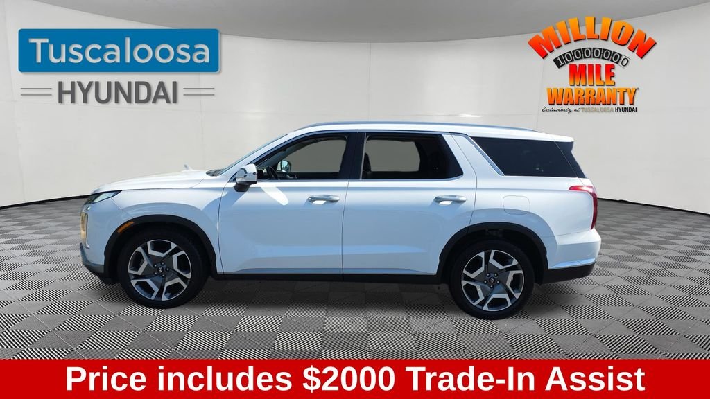 Used 2024 White Hyundai Limited image 4