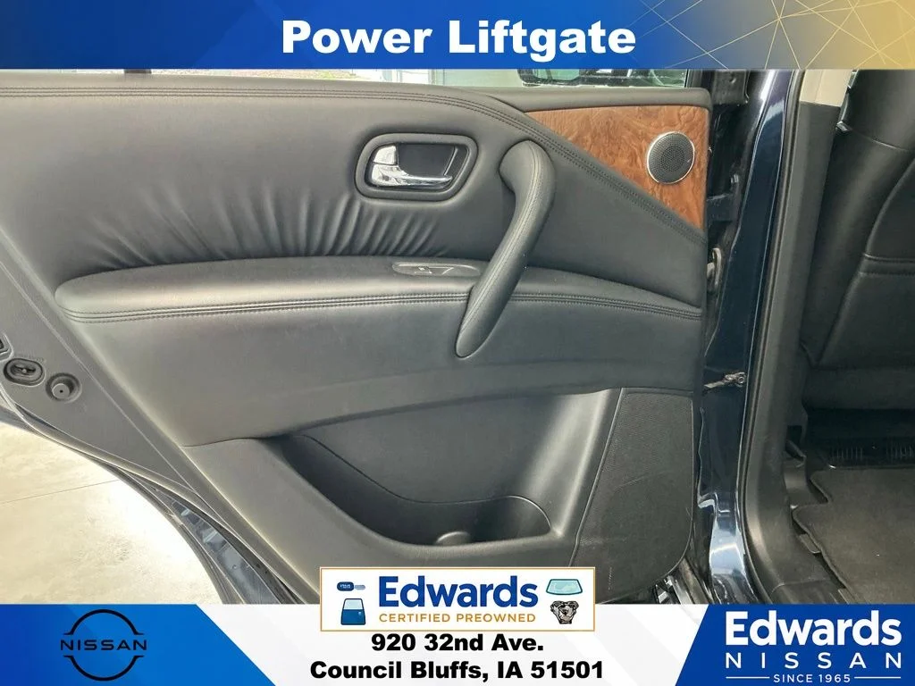 Used 2023 Blue Nissan SL image 16