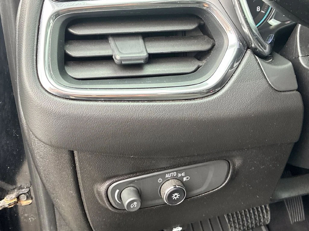 Used 2019 Black Chevrolet LT image 13
