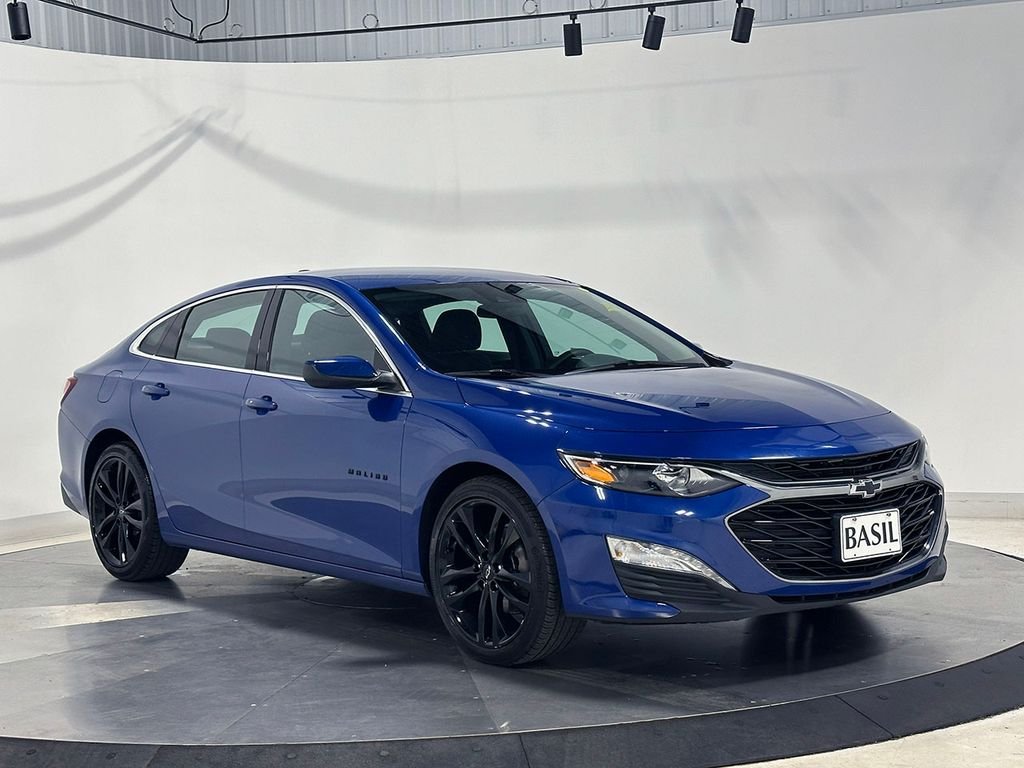Used 2023 Blue Chevrolet LT image 39