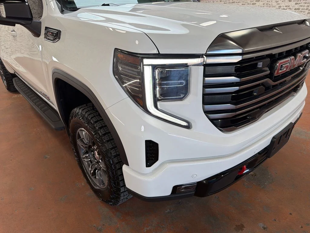 Used 2024 Summit White GMC AT4 image 9