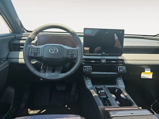 New 2026 Meteor Shower with Midnight Black Metallic roof Toyota XSE image 8