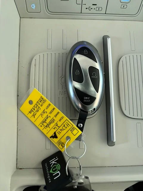 Used 2024 Orange Hyundai Calligraphy image 12