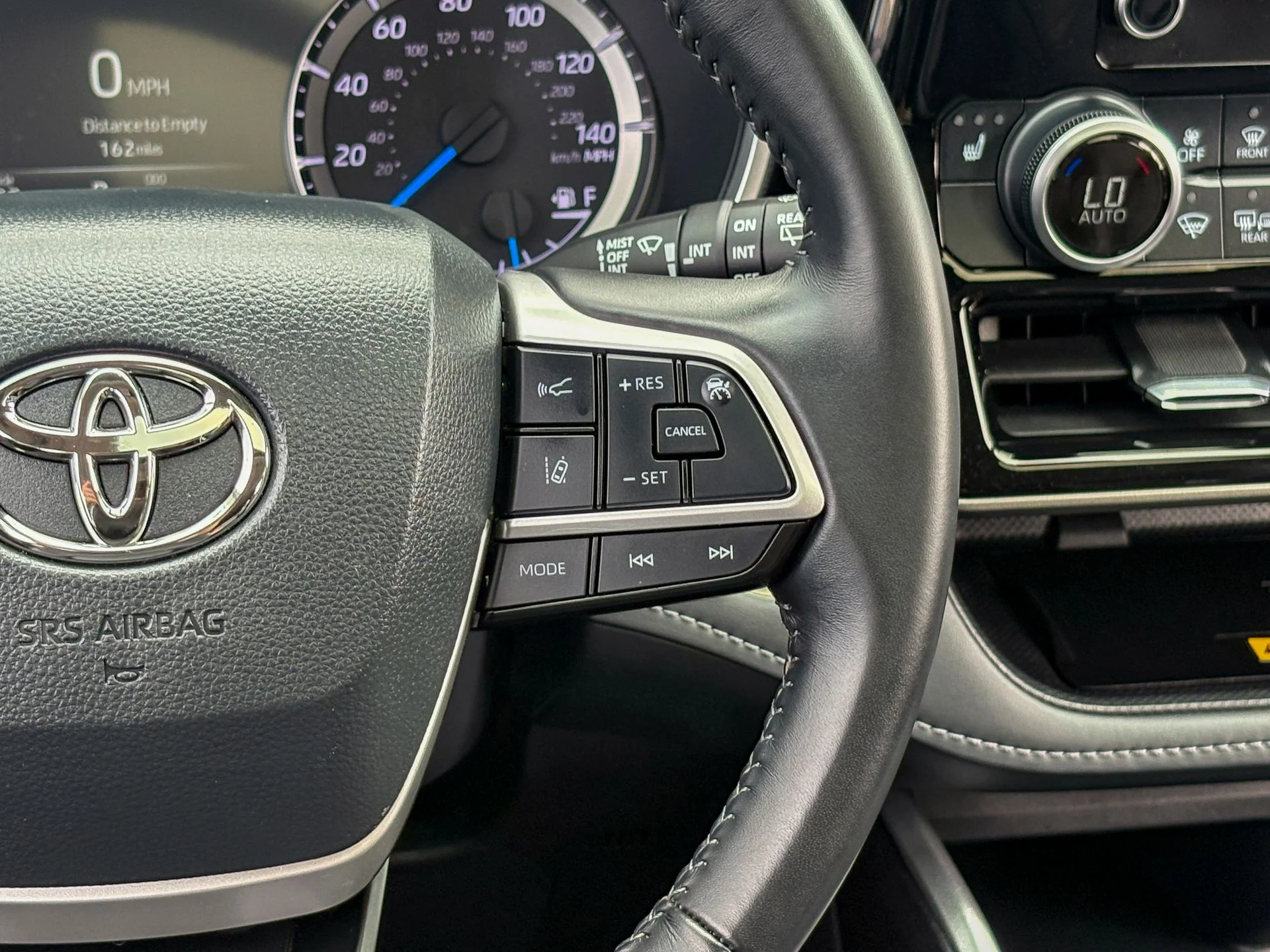 Used 2024 Silver Toyota XLE image 20