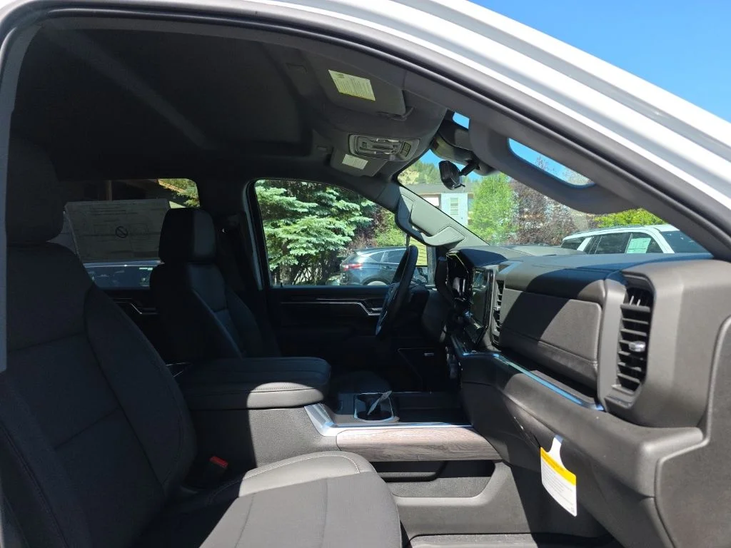 2026 Chevrolet Silverado 3500HD LTZ - Photo 23