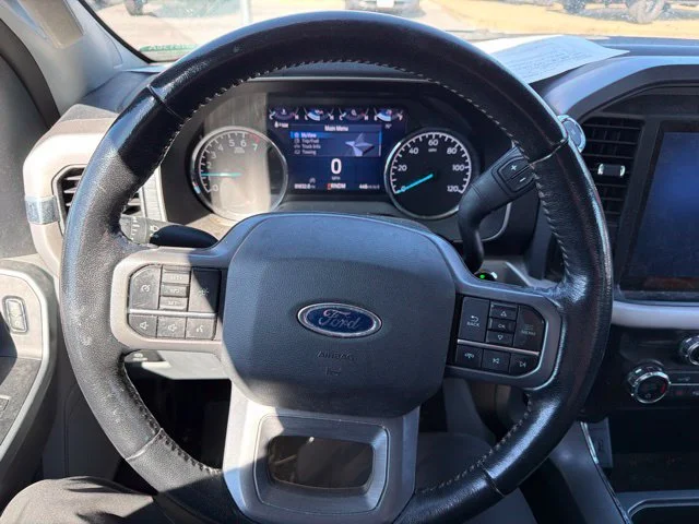 Used 2021 White Ford XLT image 15