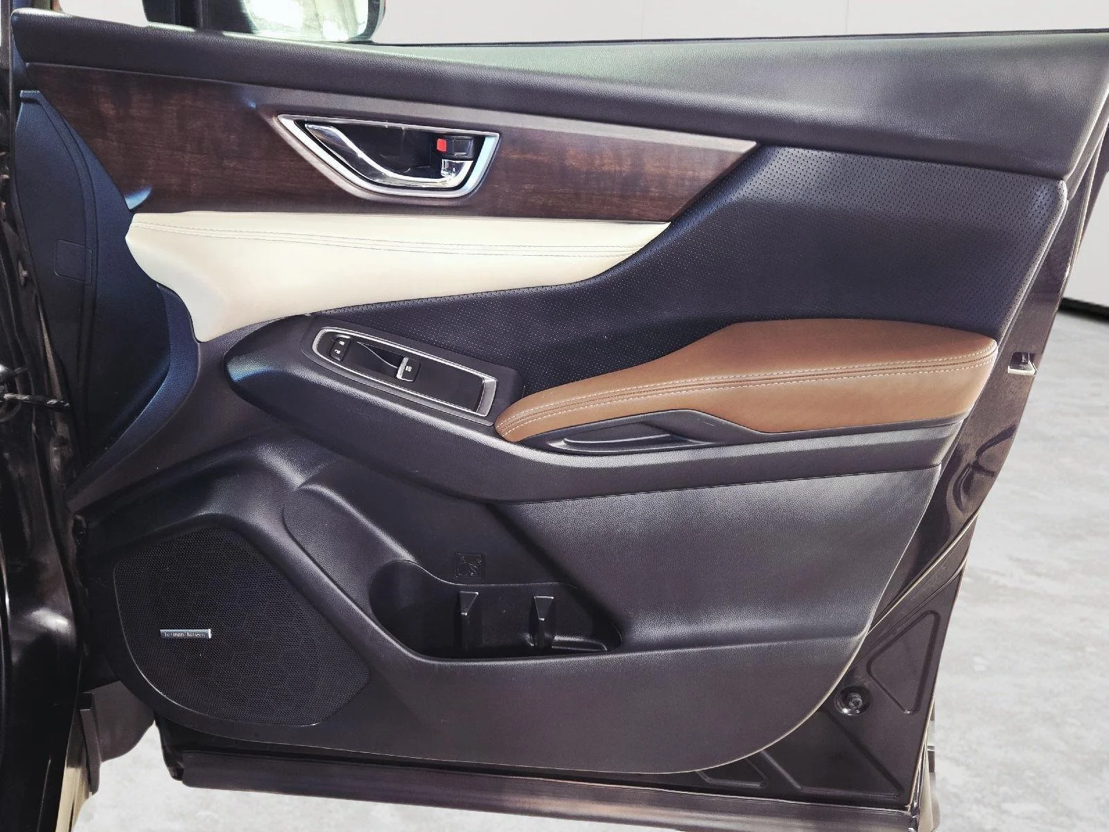 Used 2020 Crystal Black Silica Subaru Touring image 42