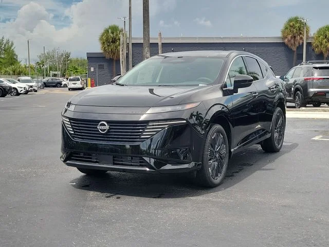 New 2027 Super Black Nissan Platinum image 8