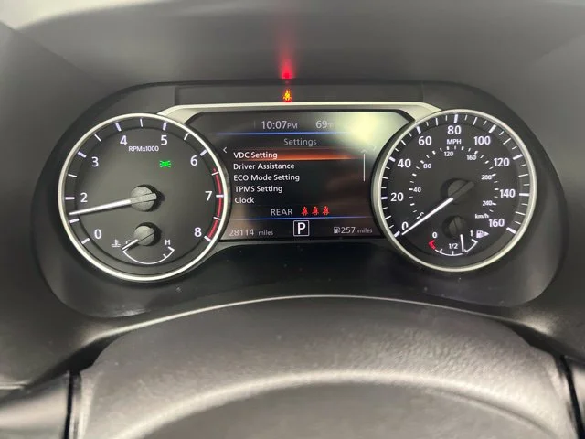 Used 2023 Blue Nissan SR image 17