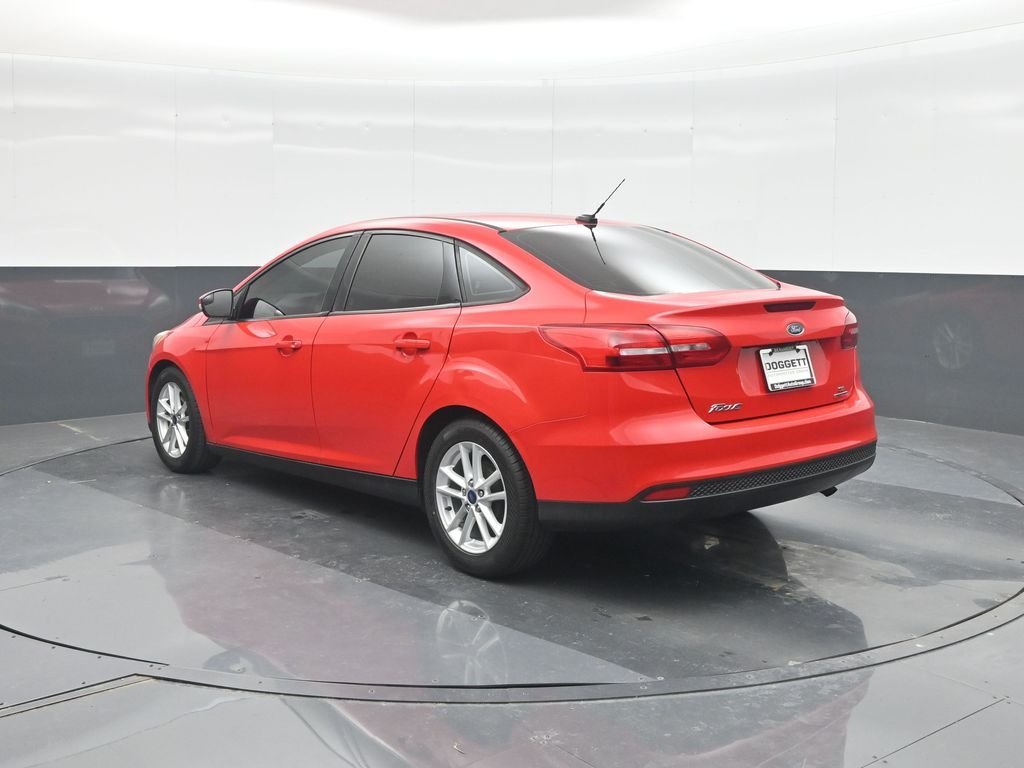 Used 2016 Red Ford SE image 20