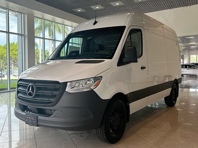 New 2025 Arctic White Mercedes-Benz Cargo 144 WB image 3