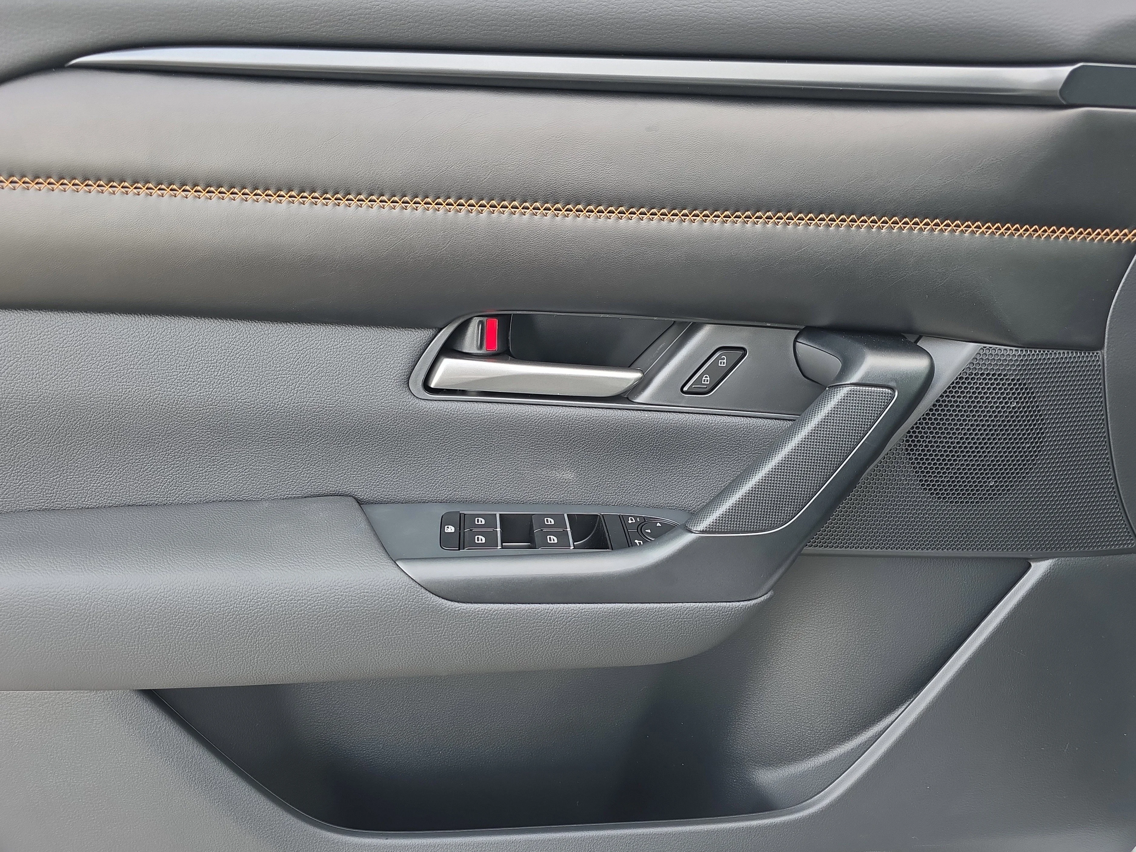 New 2026 Wind Chill Pearl Mazda Premium AWD image 7