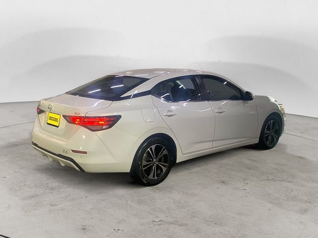Used 2022 White Nissan SV image 5
