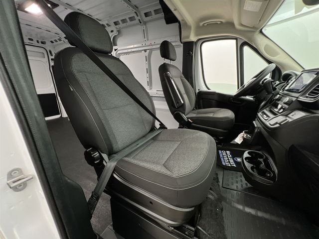 Used 2025 White Ram High Roof image 15