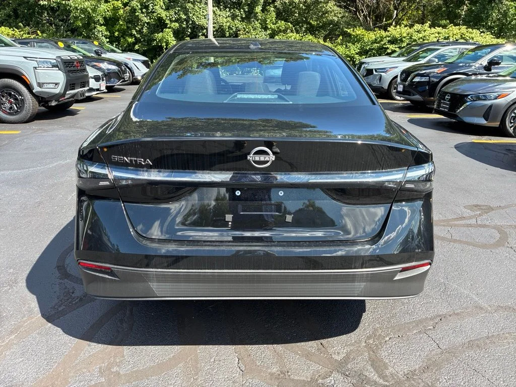 2026 Nissan Sentra SV - Photo 6