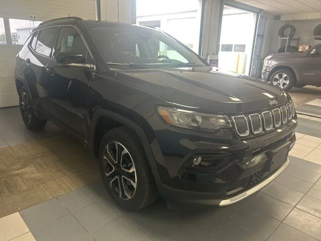 2022 Jeep Compass Limited 4X4's photo