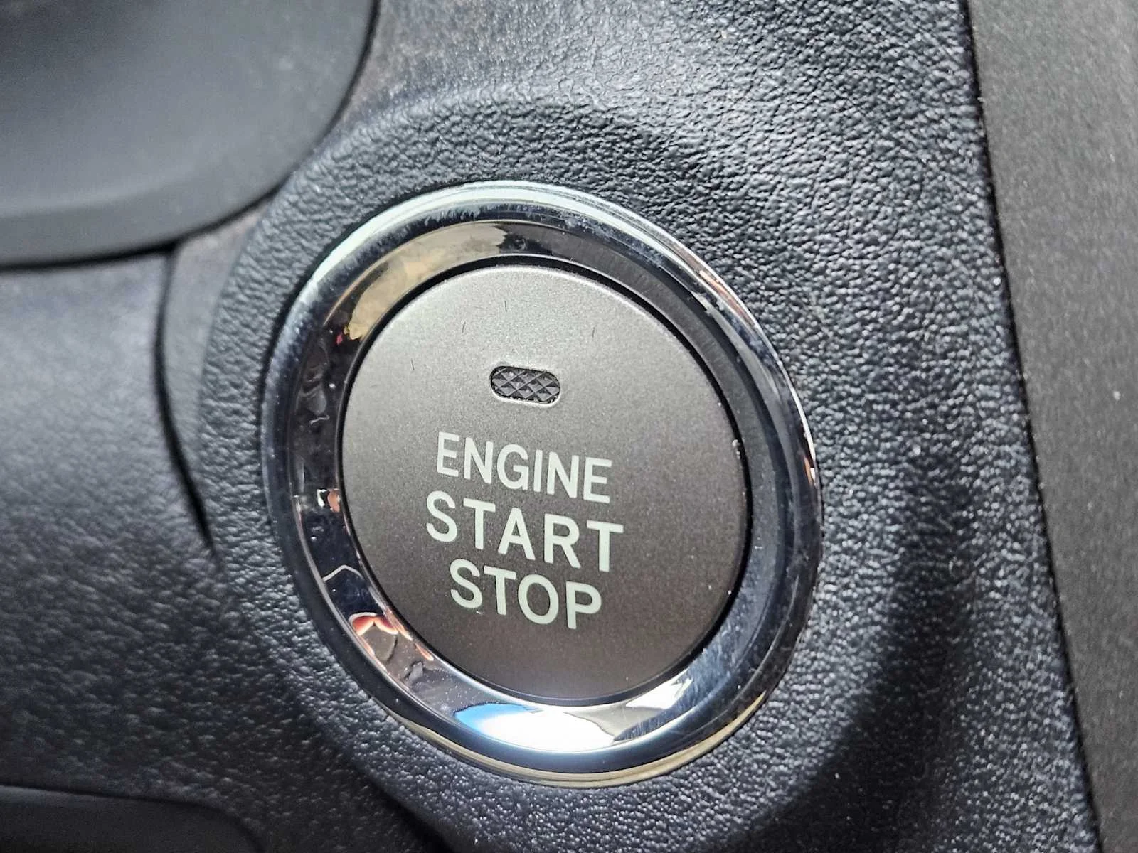 Used 2014 Starfire Pearl Lexus  image 15