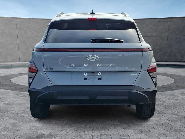 Used 2024 Gray Hyundai SEL image 3