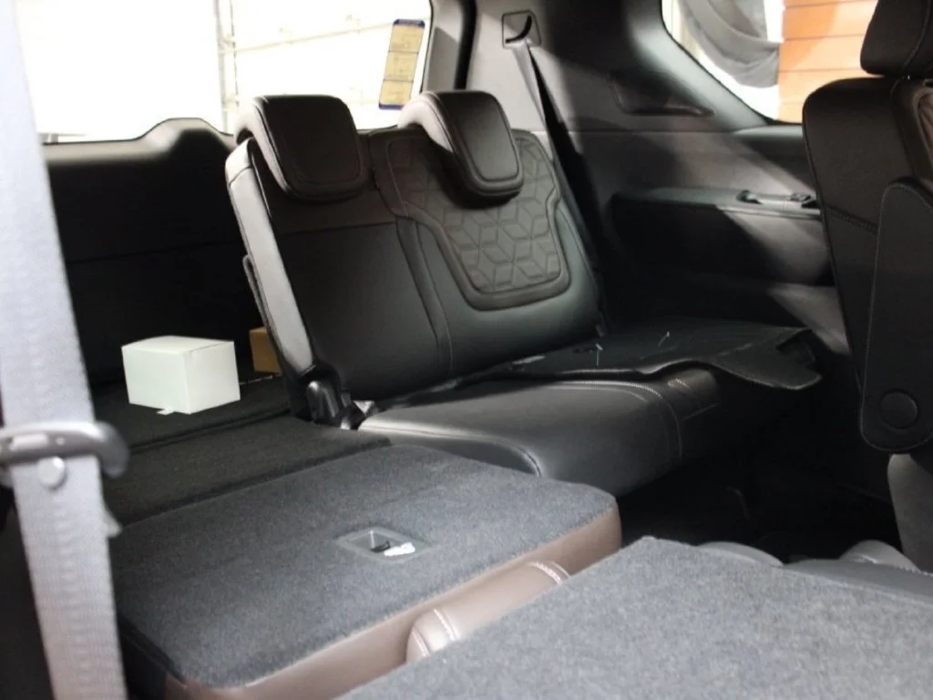 2026 Nissan Armada Platinum - Photo 13
