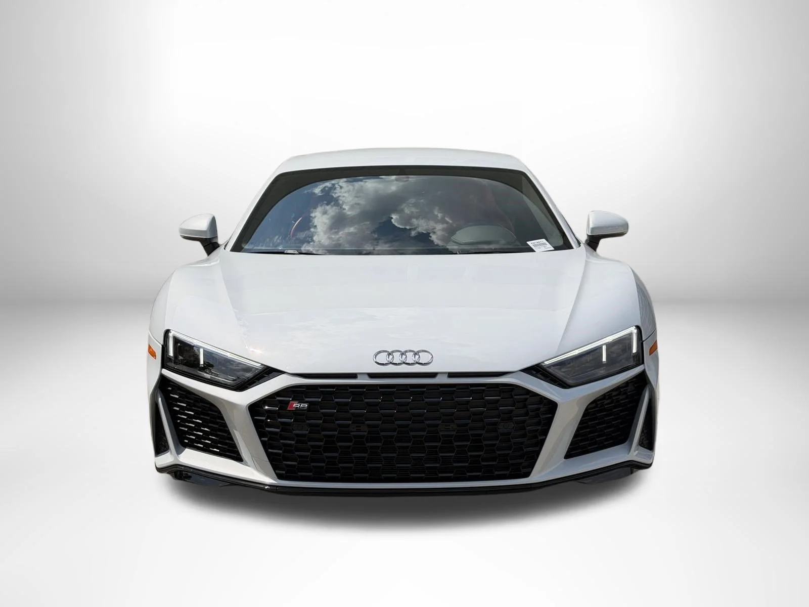 Used 2023 Suzuka Gray Metallic Audi V10 performance image 8
