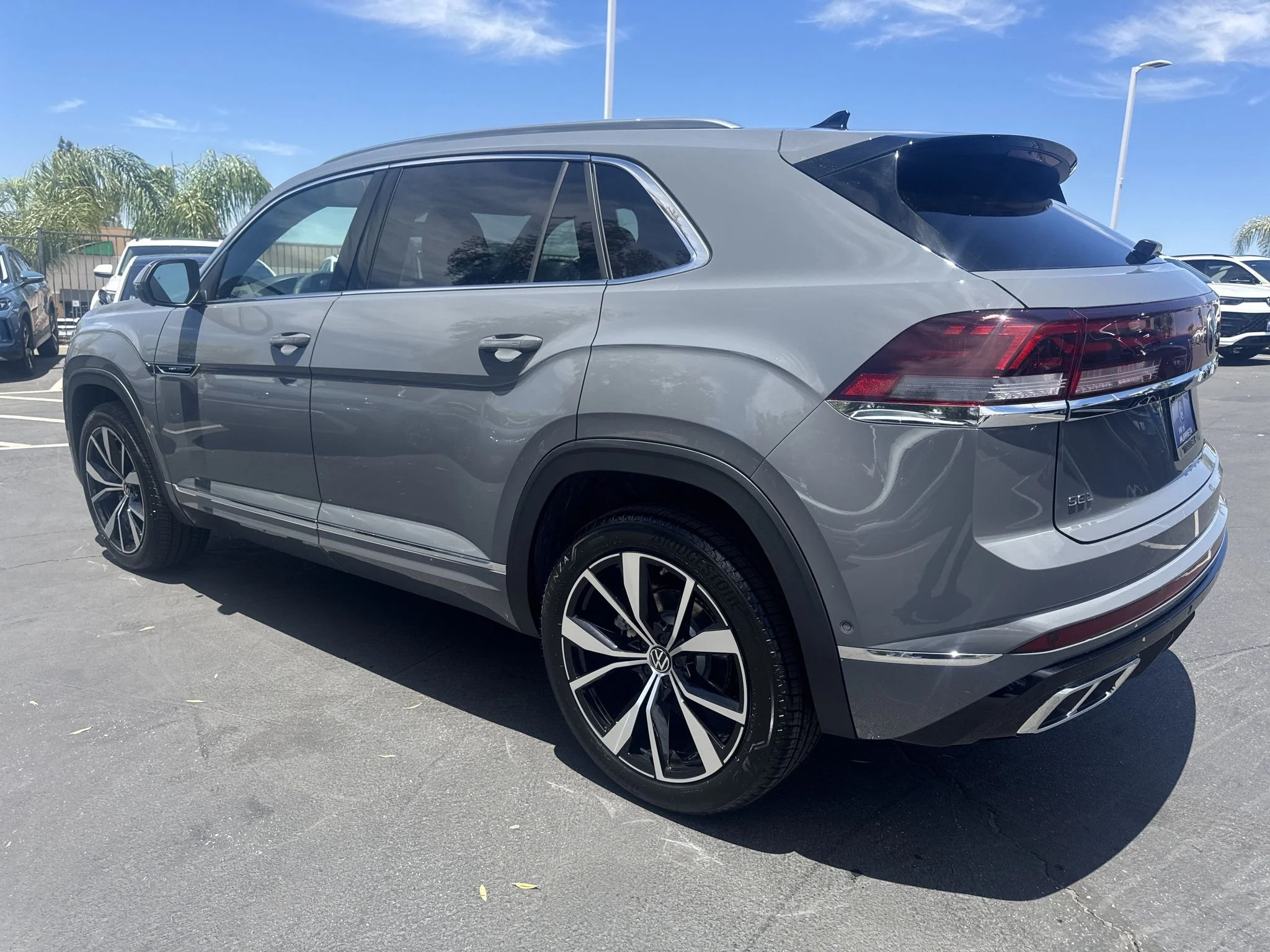 New 2026 Pure Gray Volkswagen 2.0T SEL Premium R-Line image 6