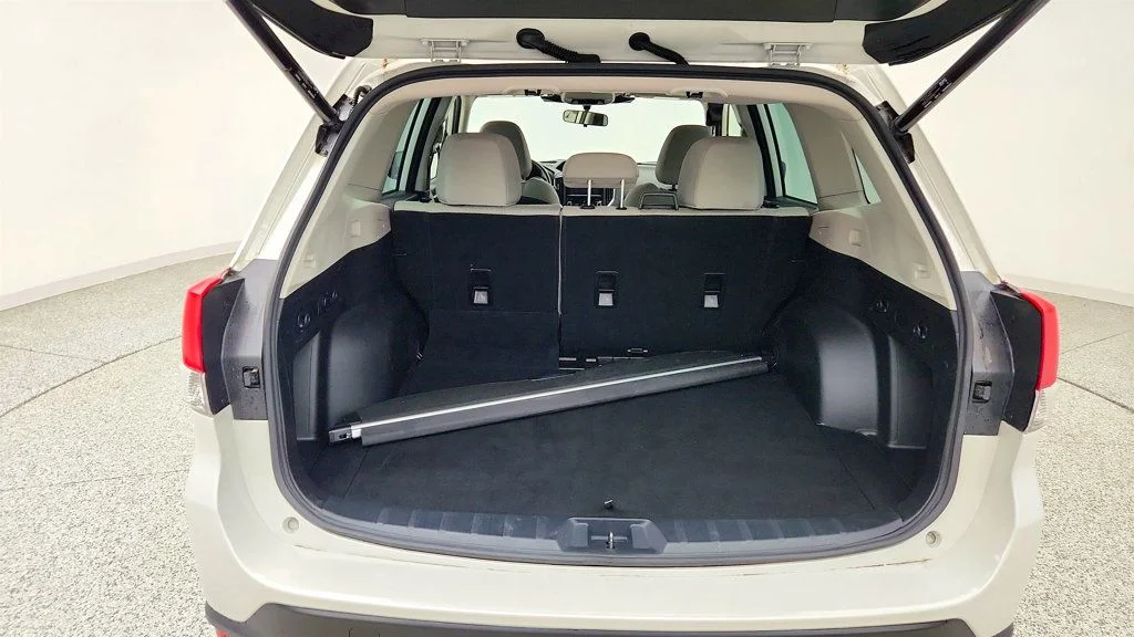 Used 2022 Crystal White Pearl Subaru Premium CVT w/ Blind Spot Detection & Power Rear Gate image 19