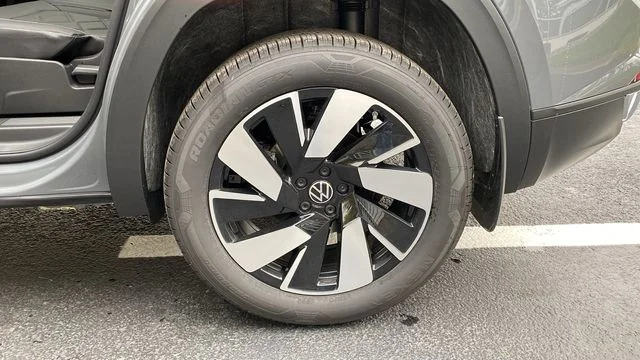 2026 Volkswagen Atlas Cross Sport SE w/Tech - Photo 25
