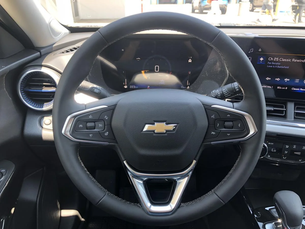 New 2026 Black Chevrolet Fwd 4dr Lt image 12