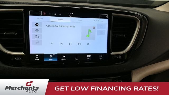 Used 2024 Black Chrysler Touring L image 18