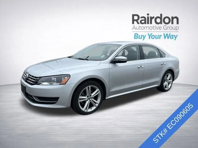 Used 2014 Reflex Silver Metallic Volkswagen TDI SE w/Sunroof image 3