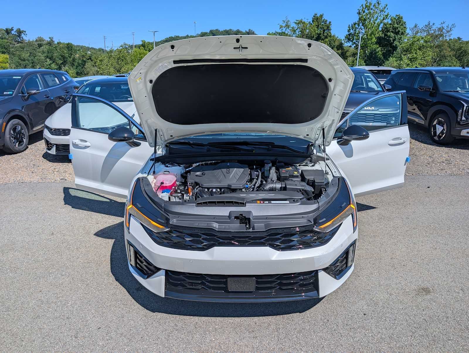 New 2026 Snow White Pearl Kia GT-Line image 10