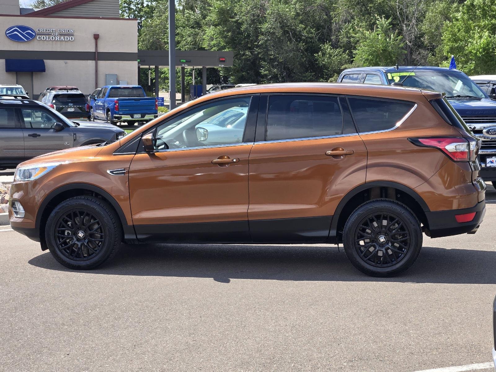 Used 2017 Canyon Ridge Ford SE image 8