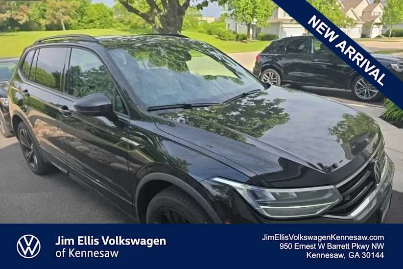 Certified Used 2024 Deep Black Pearl Volkswagen SE R-Line Black image 1