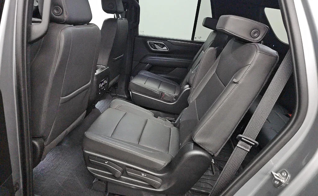 Used 2024 Sterling Gray Metallic Chevrolet Z71 image 7