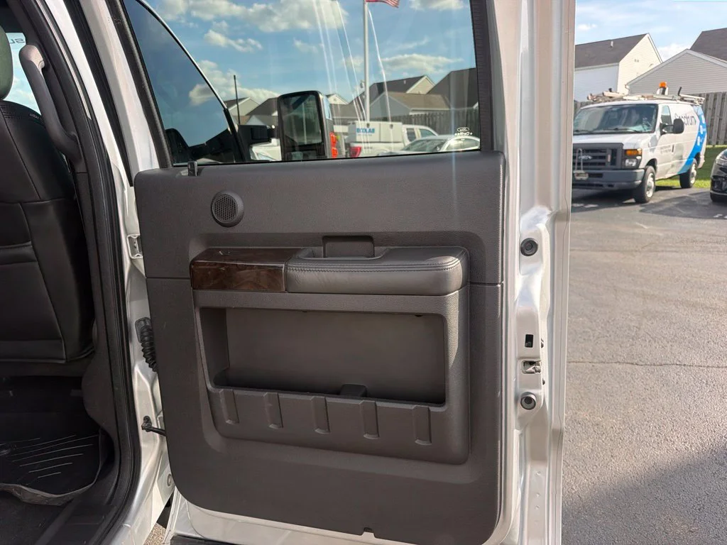 Used 2015 Ingot Silver Ford Lariat image 51