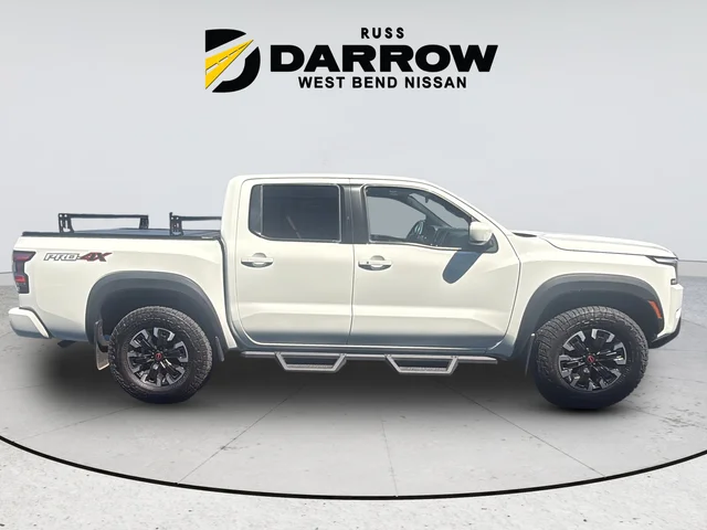 Certified Used 2022 White Nissan PRO-4X image 6