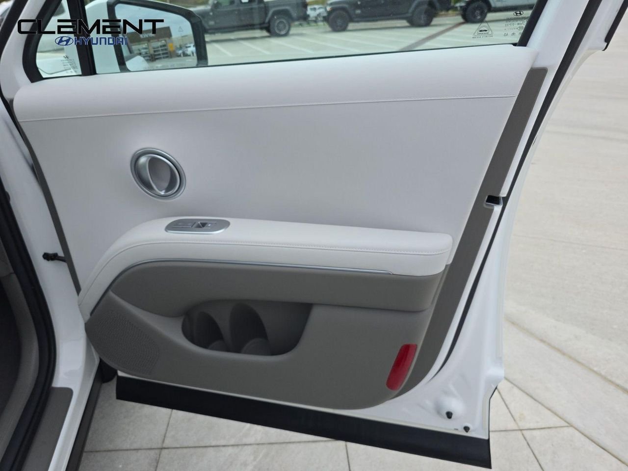 New 2026 White Hyundai SEL AWD image 33