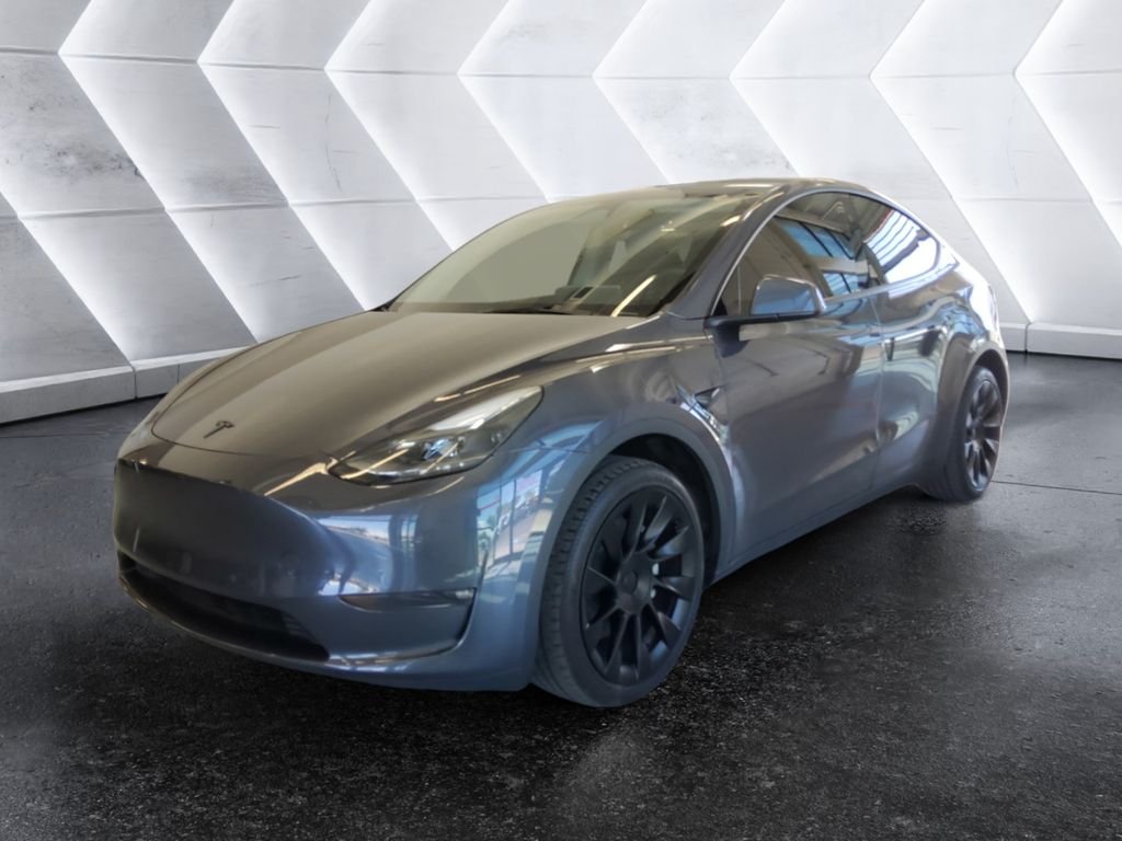 Used 2023 Black Tesla Long Range image 3