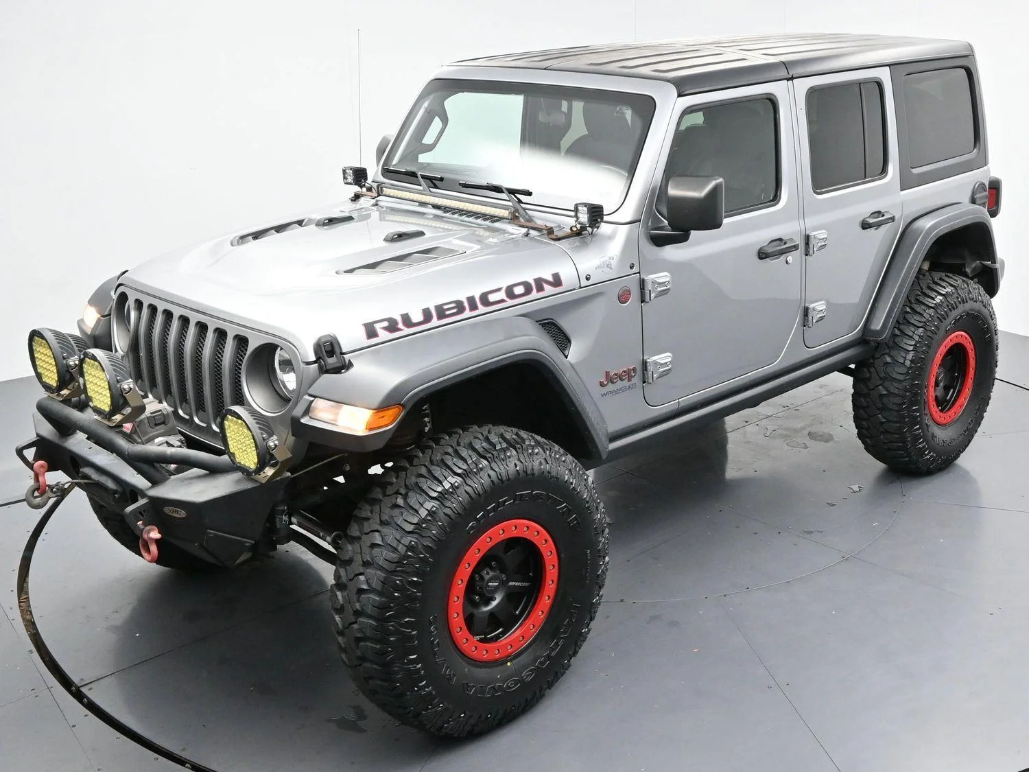 Used 2020 Billet Silver Metallic Clearcoat Jeep Rubicon image 35