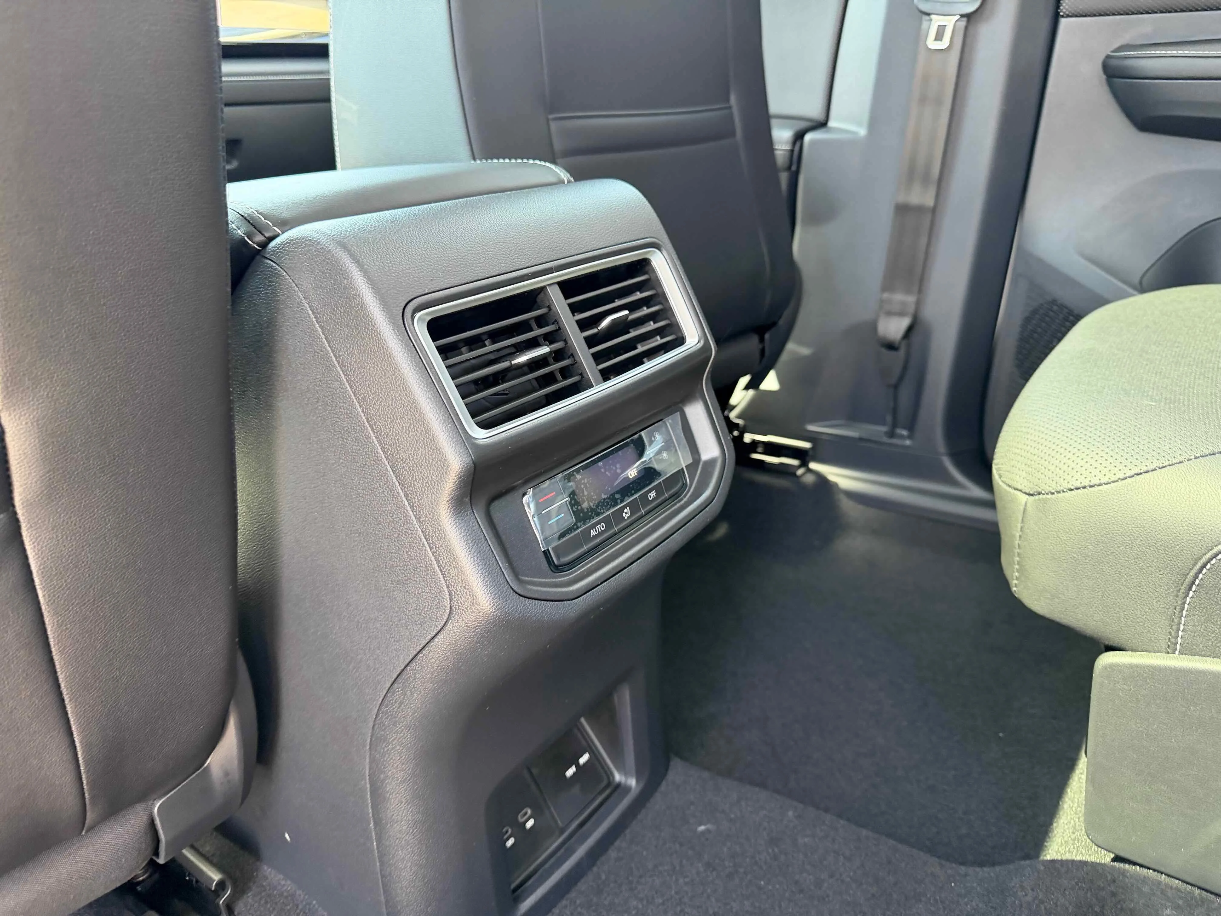 New 2026 Opal Volkswagen 2.0T SE w/Technology image 25