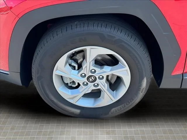 Used 2023 Red Hyundai SEL image 19