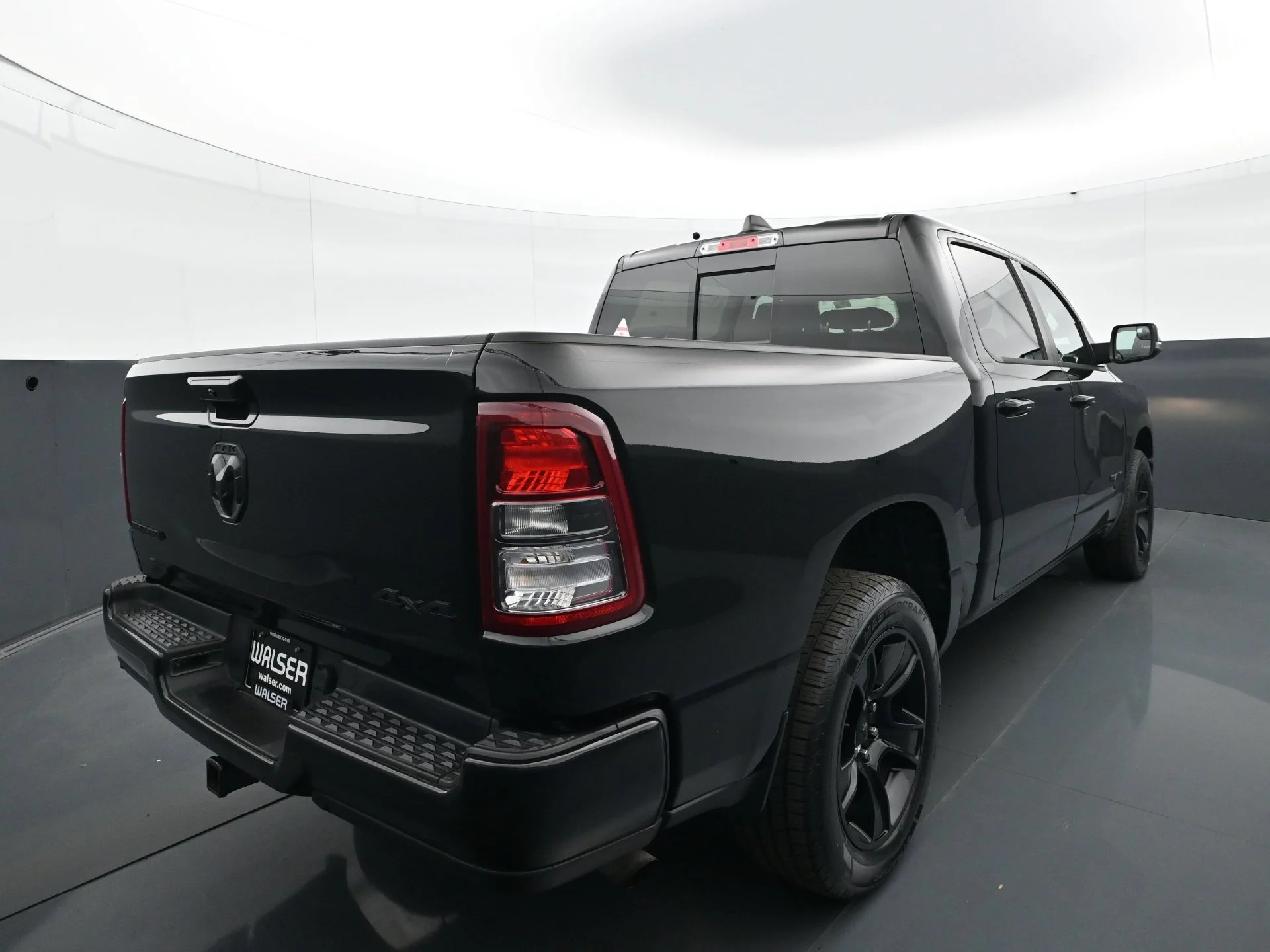 Used 2023 Diamond Black Crystal Pearlcoat Ram Big Horn/Lone Star image 7