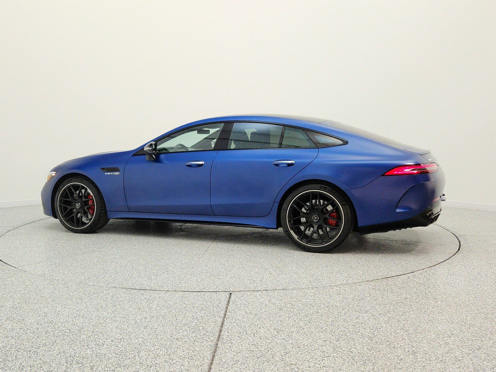 Certified Used 2024 MANUFAKTUR Starling Blue Magno Mercedes-Benz AMG® GT 63 4-Door Coupe image 8