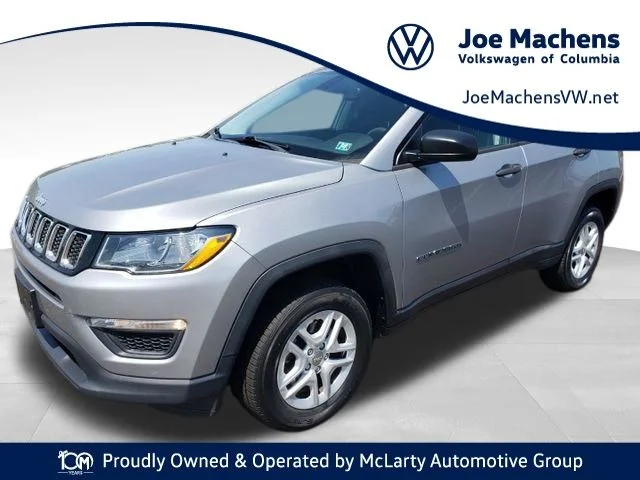 Used 2018 Silver Jeep Sport image 1