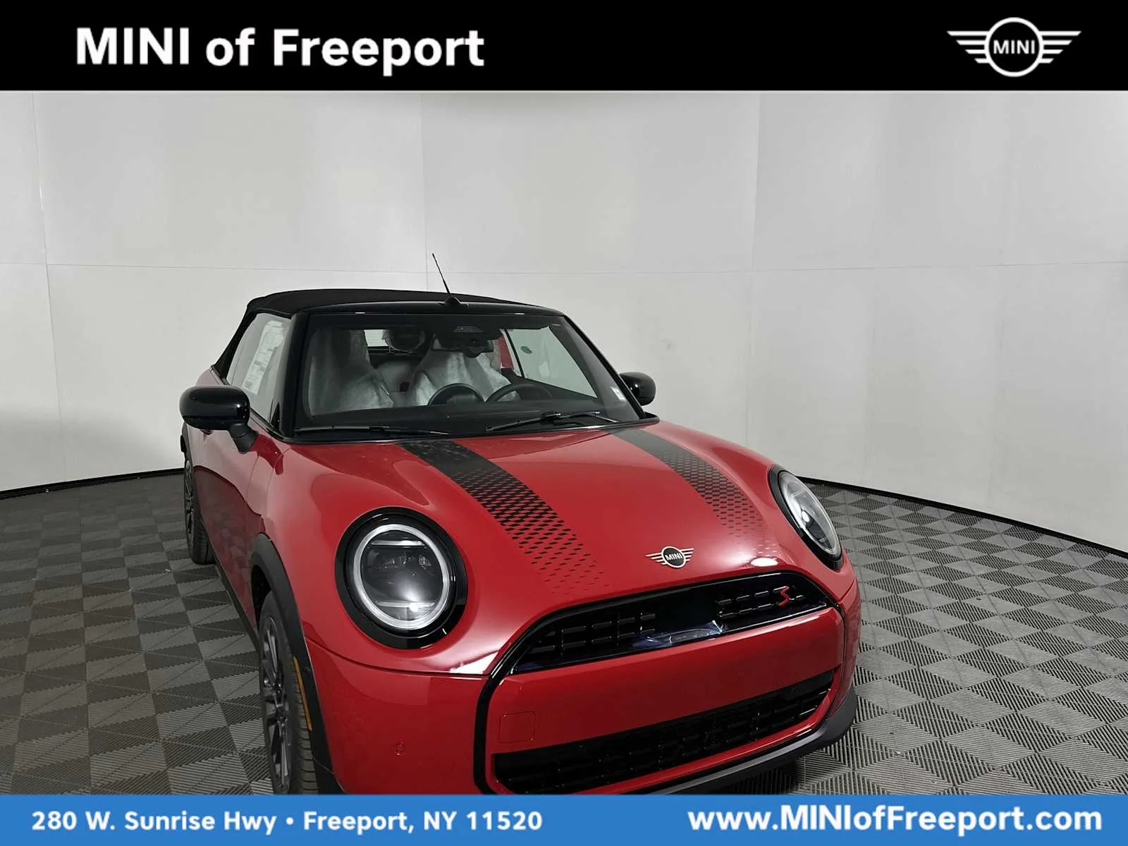 2026 MINI Convertible Cooper S Signature's photo